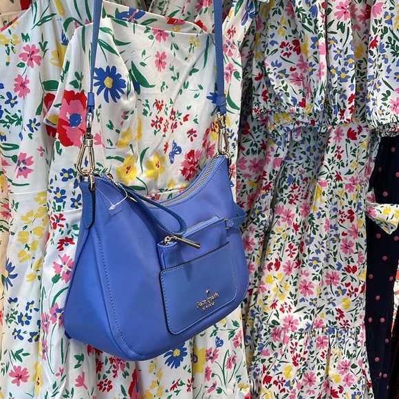 Kate Spade Chelsea Crossbody
Deep Cornf
NWT - Picture 6 of 16